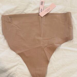 Victoria's Secret Seamless Thong Shapewear in Nude Tan- NWT